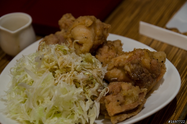 18-270mm F/3.5-6.3 Di II VC PZD (Model B008) 開箱