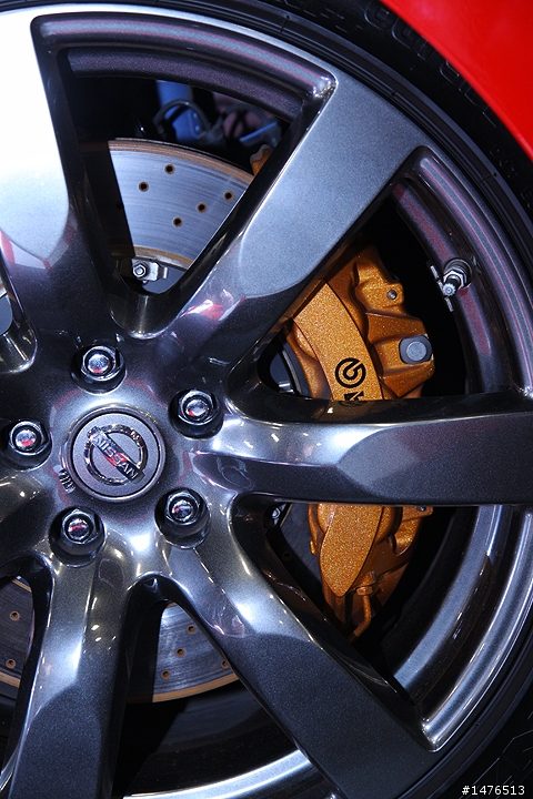 2011電玩展驚見男人的夢幻車款 NISSAN GT-R(圖多)
