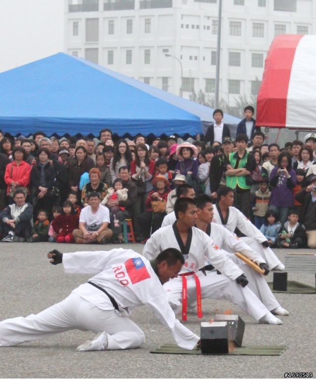 安平港海軍100年敦睦遠航訓練