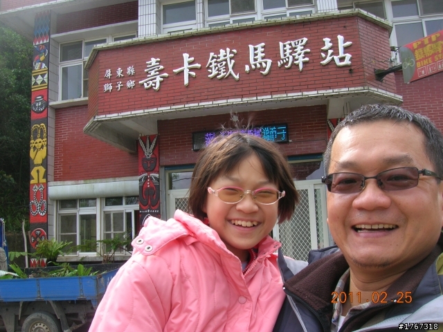 相信自己~~~小安安後山之旅!!