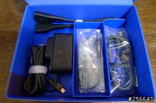 燒燙燙NOKIA E7火速開箱