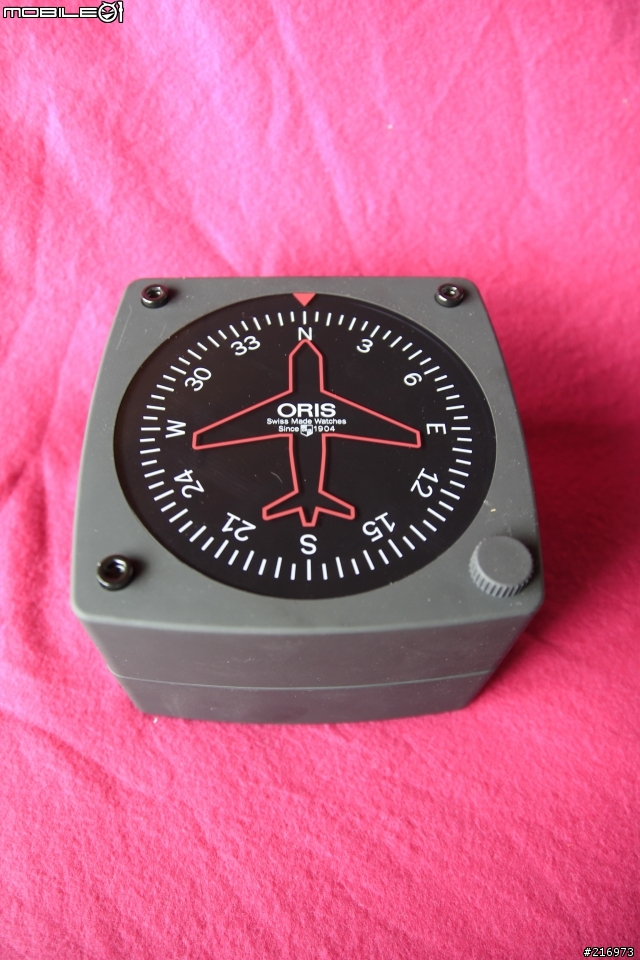 Oris BC3 Advanced 飛行機械鋼帶腕錶