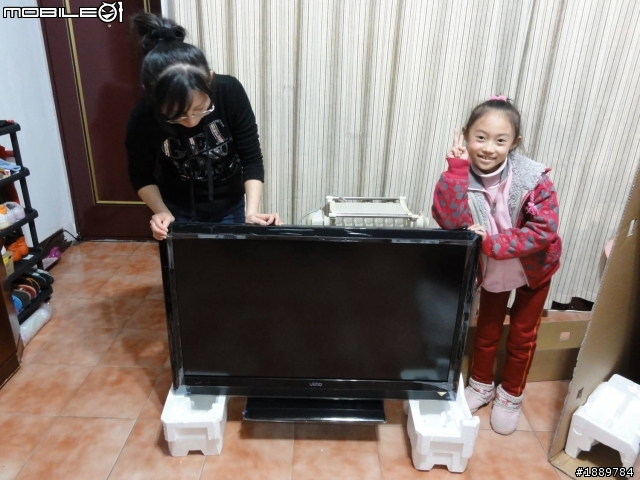 VIZIO E420VL-TW 入手嚕~~~~