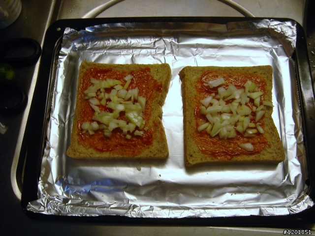 烤箱料理----剩菜再利用之偽pizza