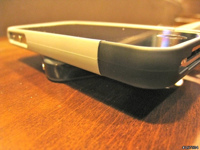 過新年穿新衣 elago iPad、iPhone4保護套分享(圖多)