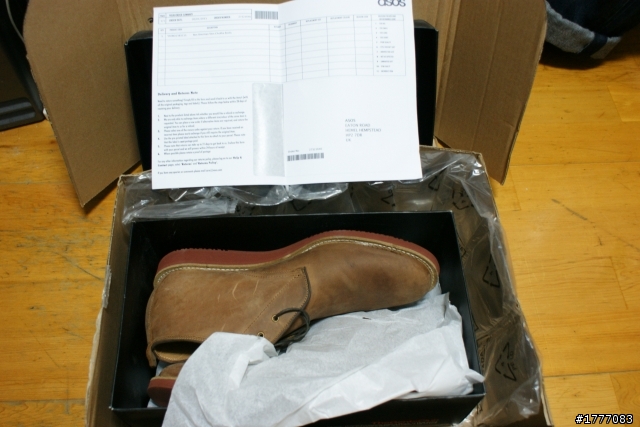 ASOS提早到了,Ben Sherman Slen Chukka Boots開箱