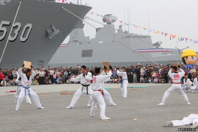 安平港海軍100年敦睦遠航訓練
