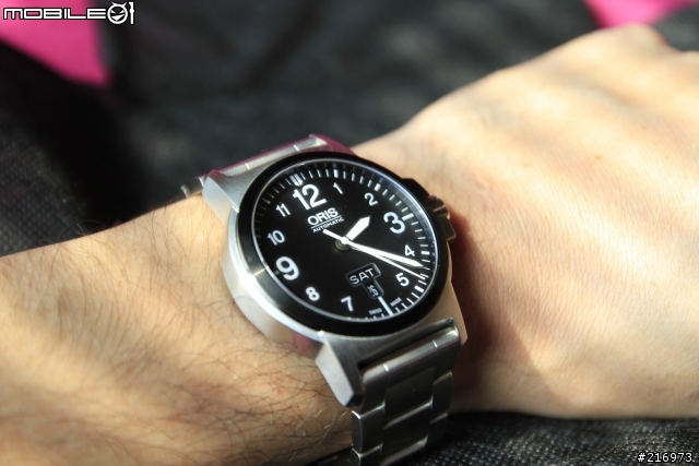 Oris BC3 Advanced 飛行機械鋼帶腕錶