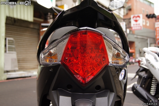 SUZUKI NEX開箱 VS. 遲來的SYM GR一起開