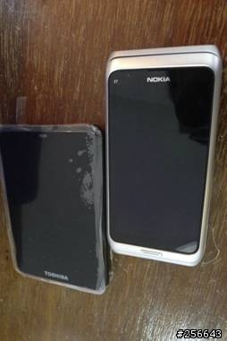 燒燙燙NOKIA E7火速開箱