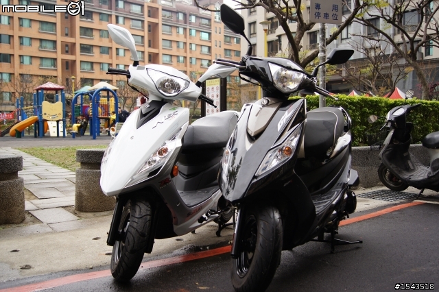 SUZUKI NEX開箱 VS. 遲來的SYM GR一起開