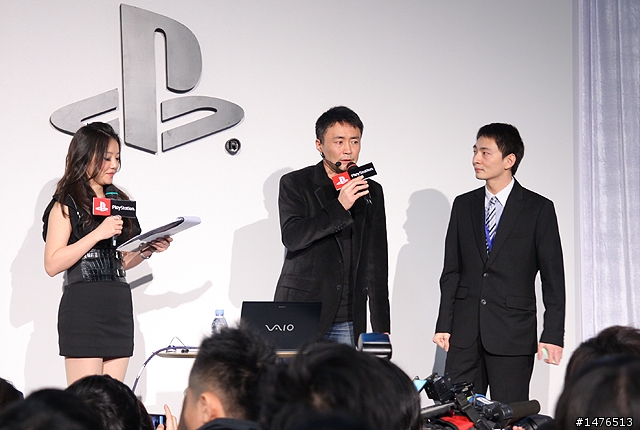 2011電玩展驚見男人的夢幻車款 NISSAN GT-R(圖多)
