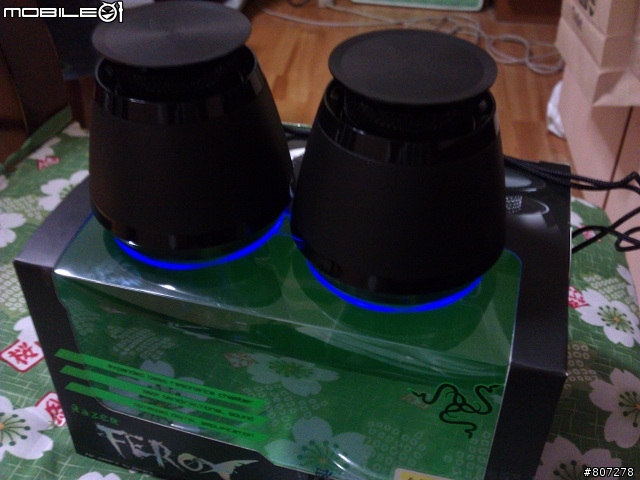 <開箱>RAZER FEROX 錐齒悍鯊攜帶式喇叭