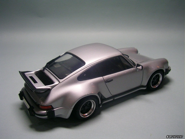 【模型完成分享】PORSCHE 911 turbo'76-Type930(FUJIMI 1/24 kit)
