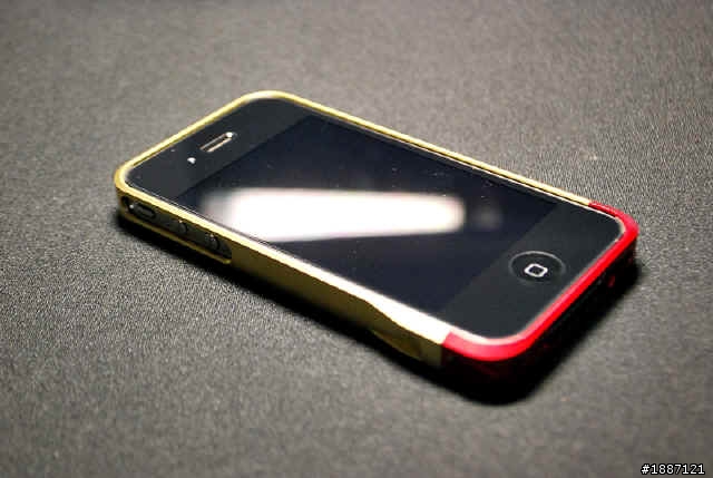總算~iphone4入手,但重點不是開箱~是......變身!!