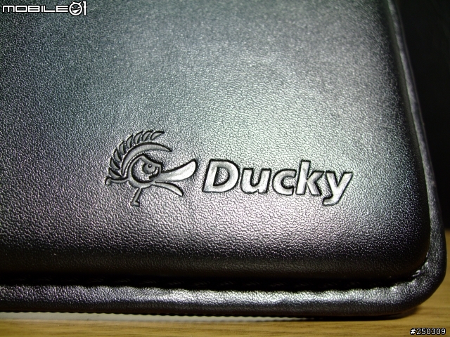 好吃的櫻桃鴨,不買嗎!? (DUCKY 茶軸 虎年紀念版)