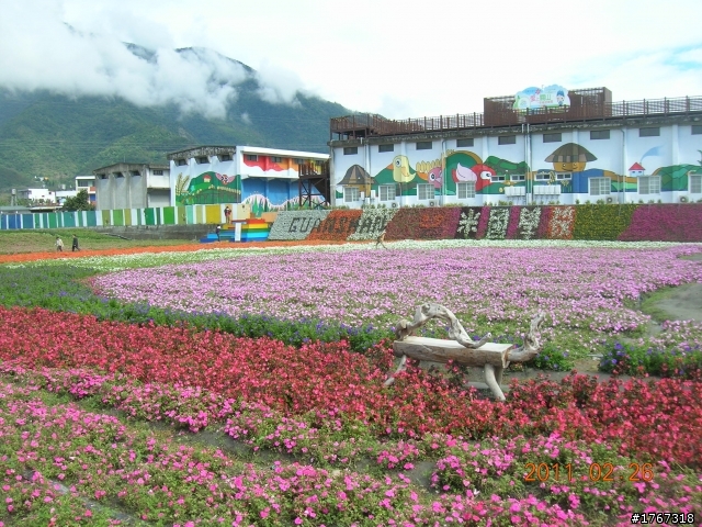 相信自己~~~小安安後山之旅!!