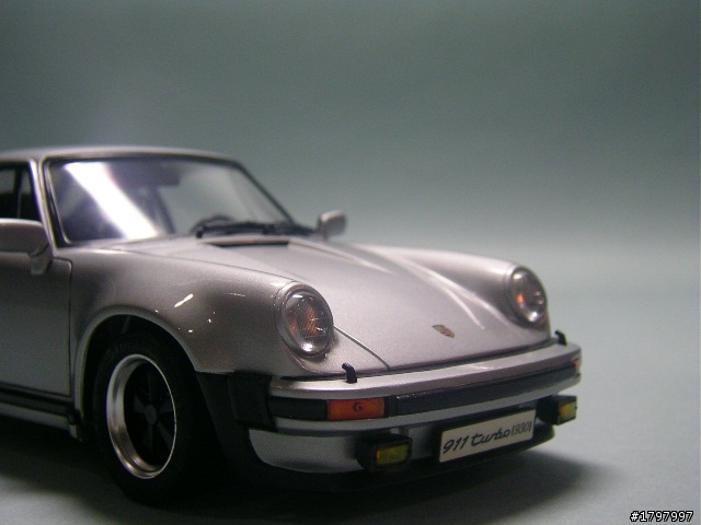 【模型完成分享】PORSCHE 911 turbo'76-Type930(FUJIMI 1/24 kit)