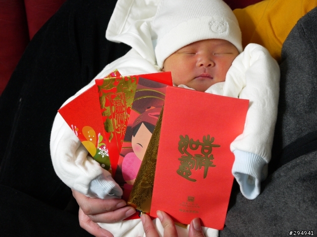 【也是分享】Baby R達陣 ~ 藏鏡R限定版