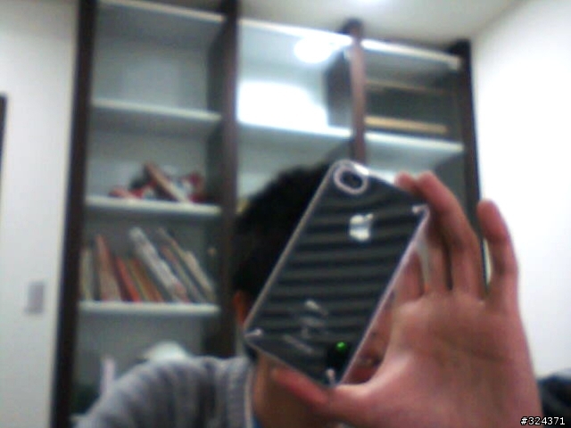 (2/19更新)YA..YA..我也換了IPHONE 4囉