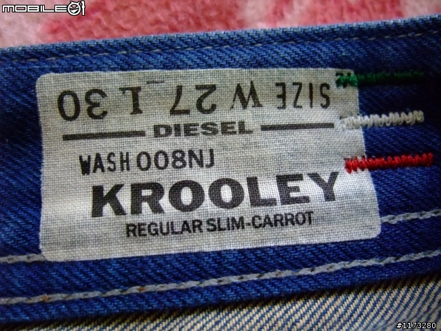 DIESEL Krooley 8NJ & Thanaz 8B9 (兩條褲子到了, 附上放毒照)