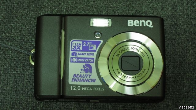 BENQ 相機 - 誰說便宜沒好貨 !! BENQ C1250 開箱 !! ( 2011.2.5 拍的照放上來了喔 ! )