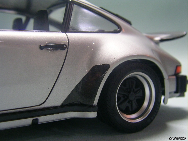 【模型完成分享】PORSCHE 911 turbo'76-Type930(FUJIMI 1/24 kit)