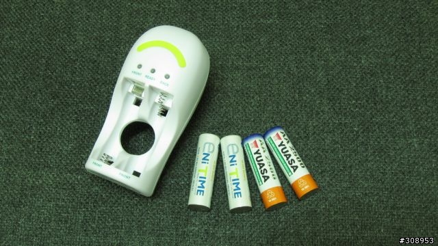 BENQ 相機 - 誰說便宜沒好貨 !! BENQ C1250 開箱 !! ( 2011.2.5 拍的照放上來了喔 ! )