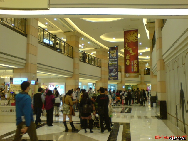 2011 超級艷陽天~人生第一次兩人機車旅遊~過年台北--台南~高雄~台中一路玩回家~ SH33配金牌150FI!