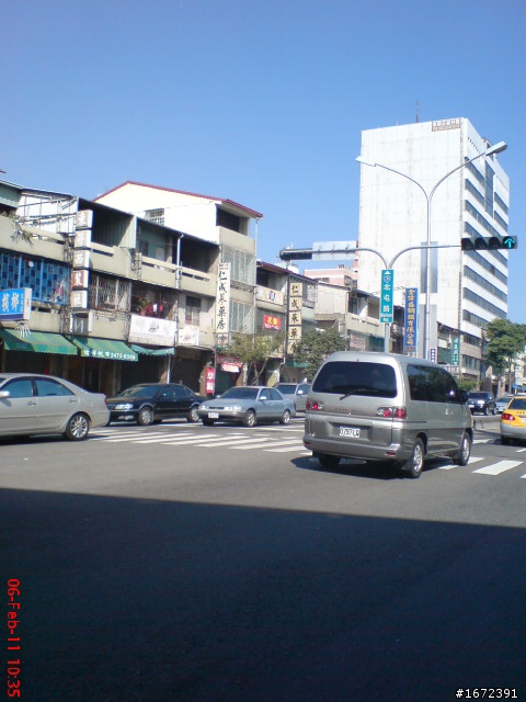 2011 超級艷陽天~人生第一次兩人機車旅遊~過年台北--台南~高雄~台中一路玩回家~ SH33配金牌150FI!