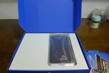 燒燙燙NOKIA E7火速開箱