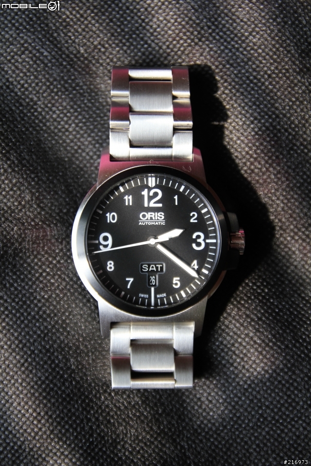 Oris BC3 Advanced 飛行機械鋼帶腕錶