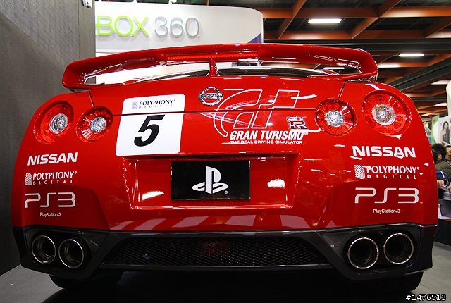 2011電玩展驚見男人的夢幻車款 NISSAN GT-R(圖多)