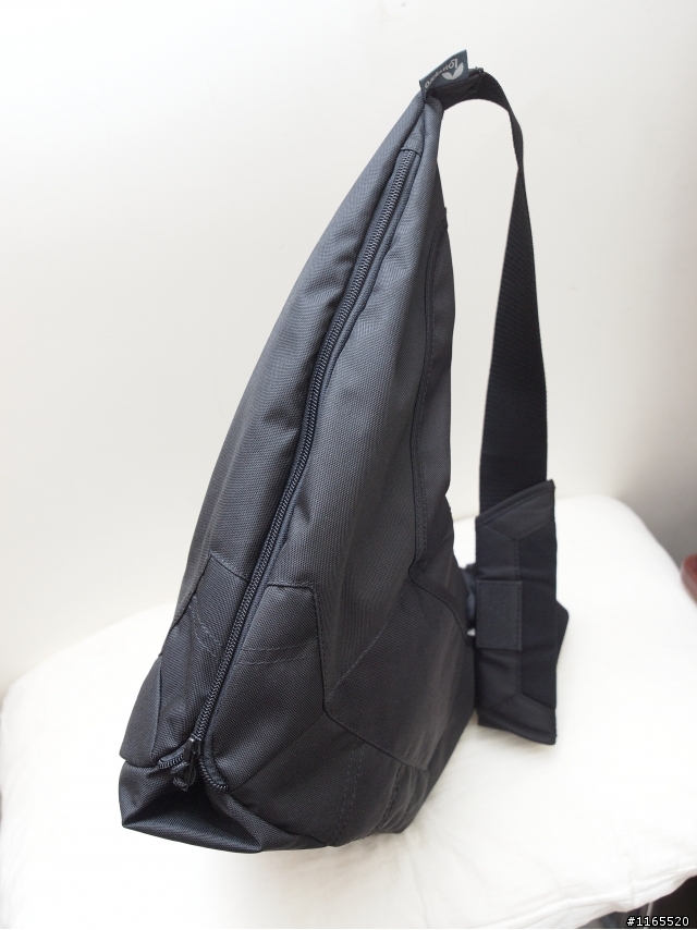 Lowepro Passport Sling 飛行家單肩背包