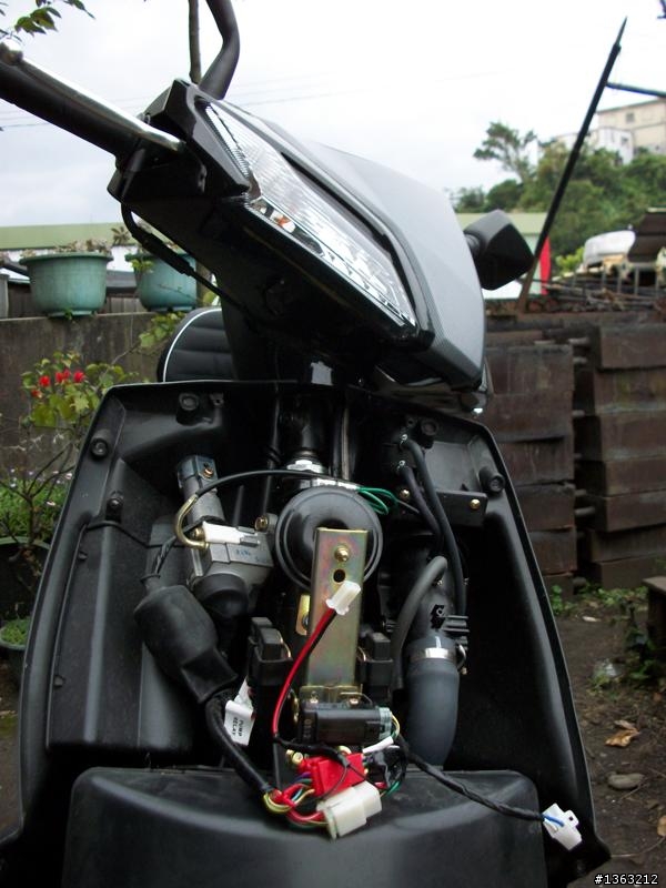 New Fighter燈眉,後定位燈&車廂燈DIY.