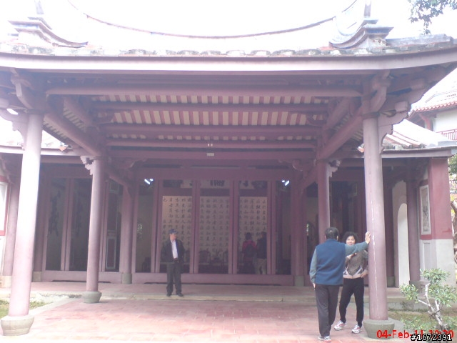 2011 超級艷陽天~人生第一次兩人機車旅遊~過年台北--台南~高雄~台中一路玩回家~ SH33配金牌150FI!