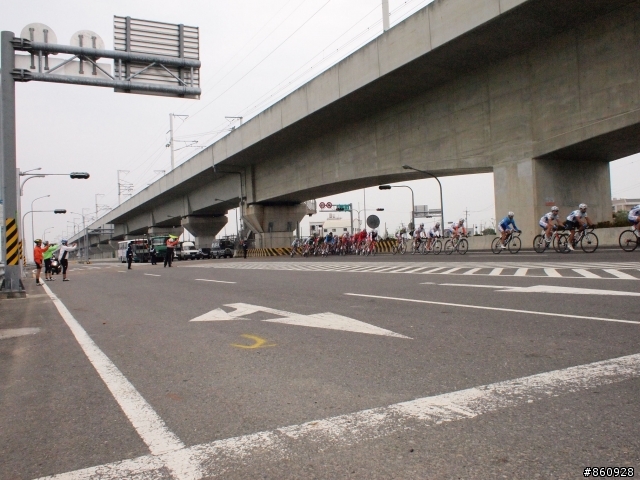 2011國際自由車環台賽第七站 - 新港奉天宮繞圈、157縣道轉台37、168縣道(157縣道叉路口)、台17轉北門衝刺點、終點