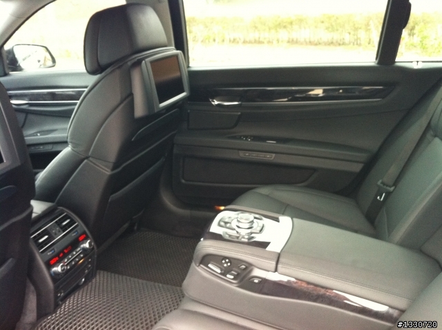 NEW A8L 4.2 開箱...vs BMW 750Li
