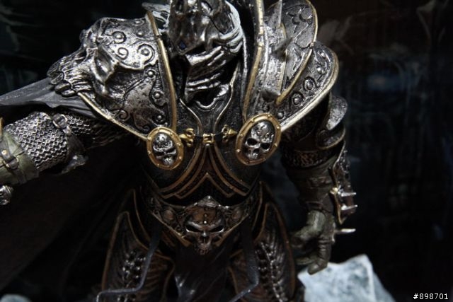 【開箱】魔獸世界-巫妖王:阿薩斯米奈西爾 (THE LICH KING: ARTHAS MENETHIL) -- 圖多