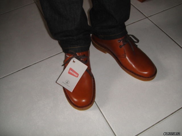 ASOS~我也掉進這個坑~CLARKS~沙漠靴~皮革色