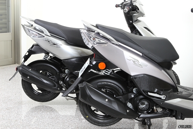 Yamaha RS Zero遇見RSZ姊妹鬩牆?! 兩車拆解深入比較 & 改裝測試!!