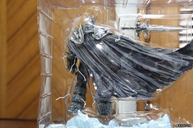 【開箱】魔獸世界-巫妖王:阿薩斯米奈西爾 (THE LICH KING: ARTHAS MENETHIL) -- 圖多