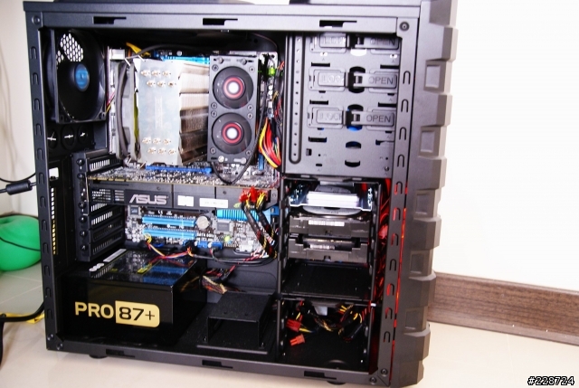 再見了我的AMD~~i7 2600K合體完成