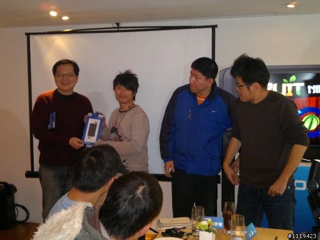 【圖文分享】敗E7所賜~~久違的NOKIA同學會