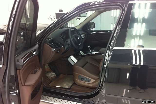 X5 E70 30D 2011 年份開箱