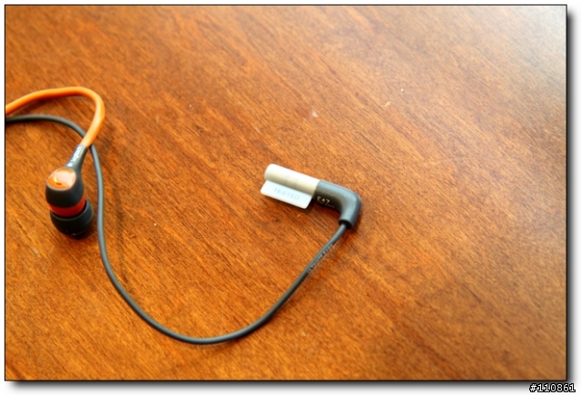 激賞 Ultimate Ears 300運動風耳塞式耳機