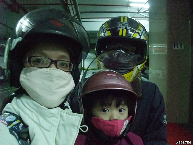 2011/2/26~3/2-五天四夜-逆時針-兩大一小-G4-125 腰斷掉之夾心餅乾環島行