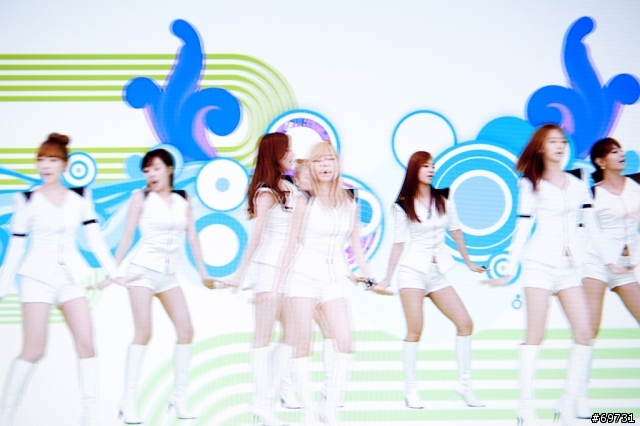 《 熊寶貝 》TOSHIBA Satellite P750 3D的撼動