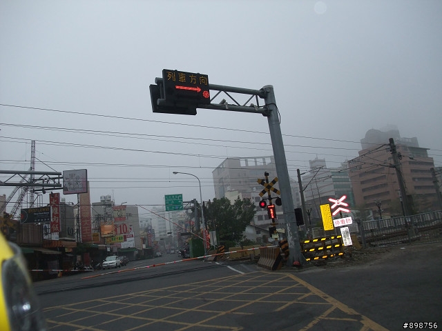 2011/2/26~3/2-五天四夜-逆時針-兩大一小-G4-125 腰斷掉之夾心餅乾環島行