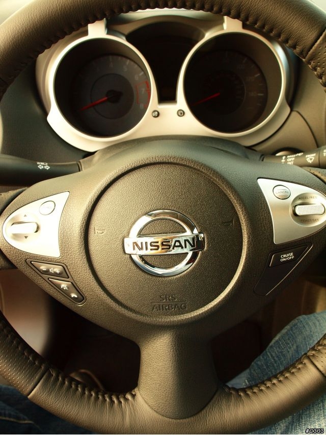 新車分享 - 2011 NISSAN JUKE